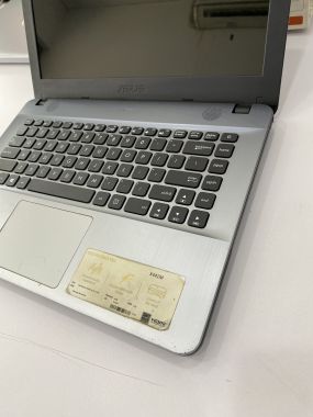 Asus Vivobook X441MA Pentium Silver N5000 – Ram 4GB – SSD 180GB – 14 inch