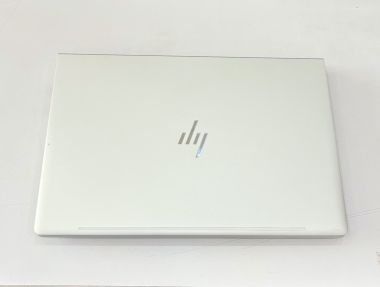 HP EliteBook 640 G9 | Intel® Alder Lake Core™ i5 _ 1235U | 8GB | 256GB SSD PCIe | Intel® Iris® Xe Graphics | Win 11 | 14 inch Full HD IPS | Finger | LED KEY |
