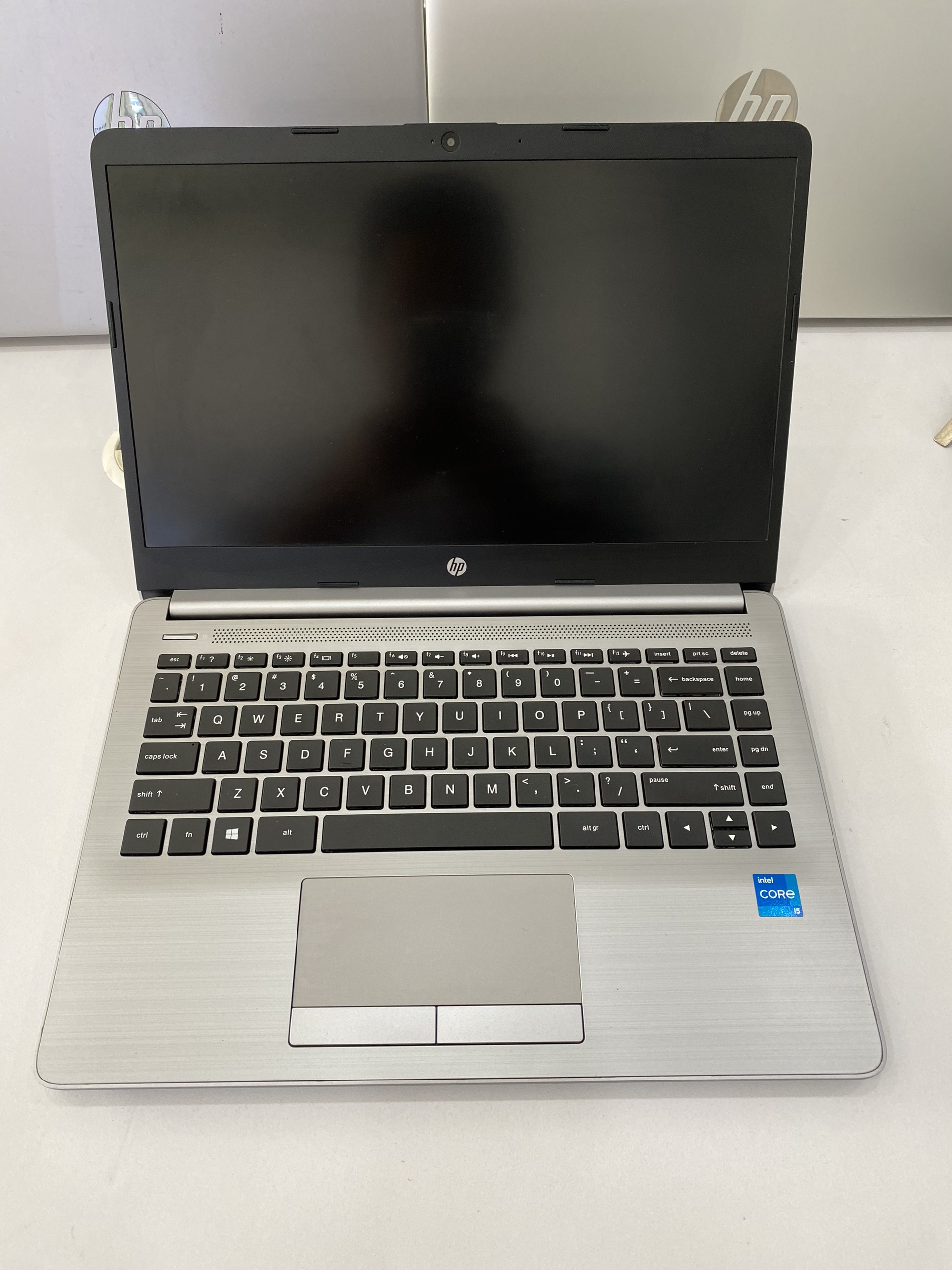 Laptop HP 240 G8 i5 1135G7/8GB/256GB/14.0