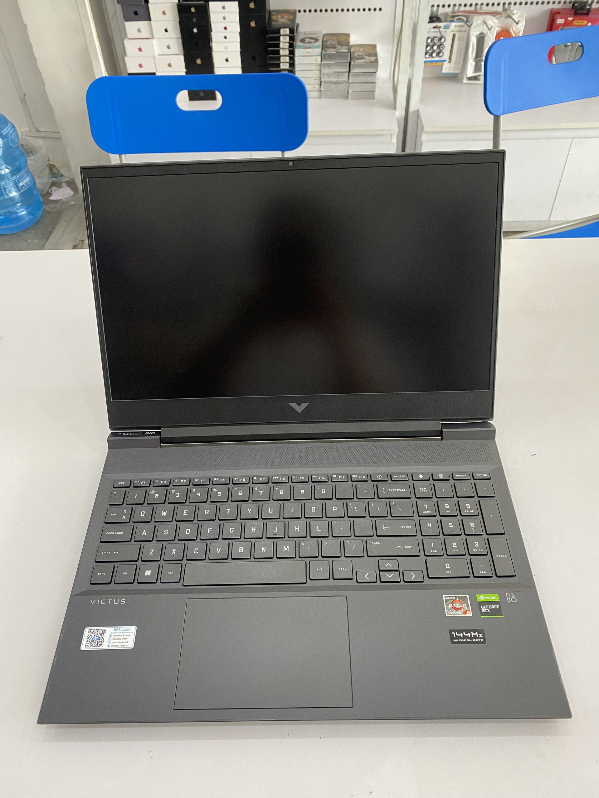 Laptop HP Gaming VICTUS 16 R5 5600H/ 8GB/512GB/ GTX 1650 4GB/16.1 FHD
